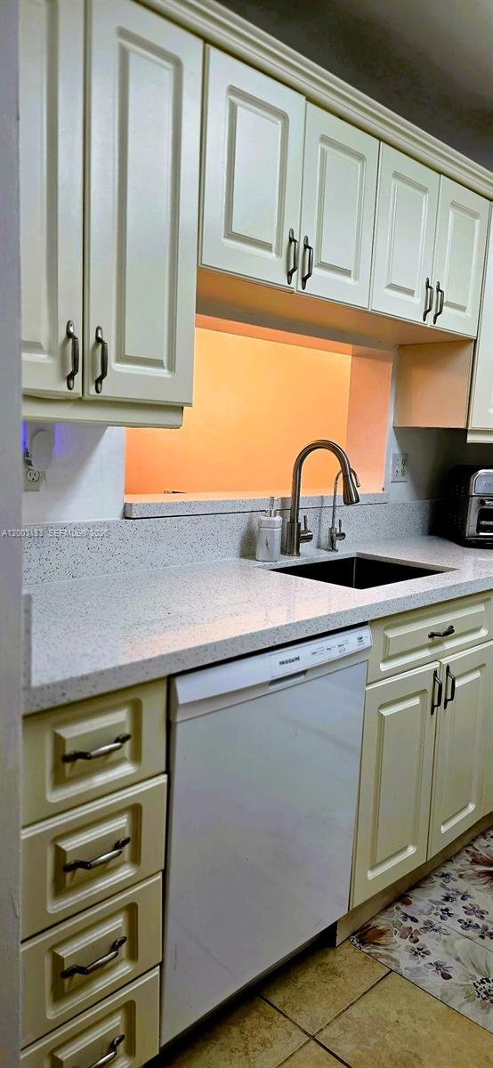 GARDENS OF KENDALL SO CON - Residential