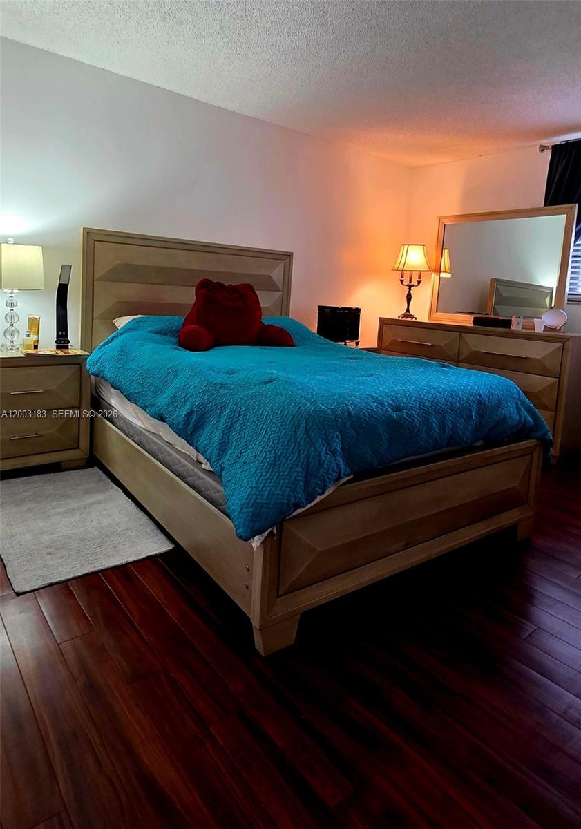 GARDENS OF KENDALL SO CON - Residential