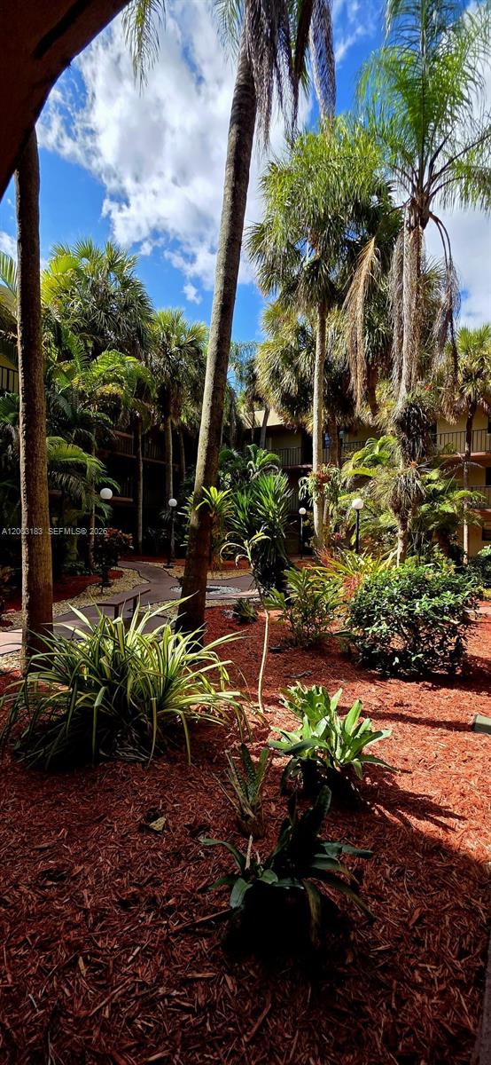 GARDENS OF KENDALL SO CON - Residential