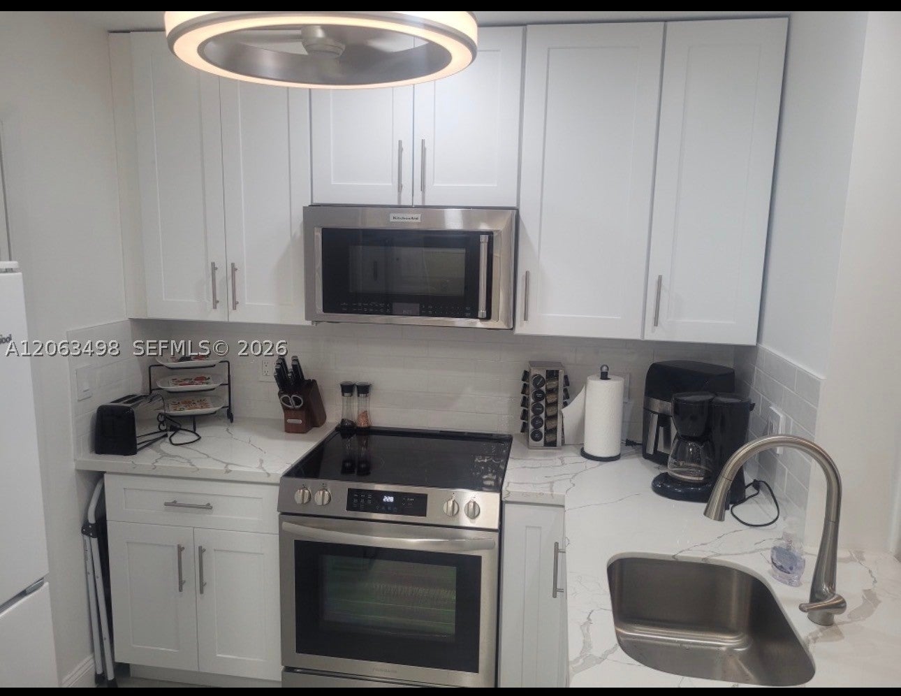 300 Golden Isles Dr 217