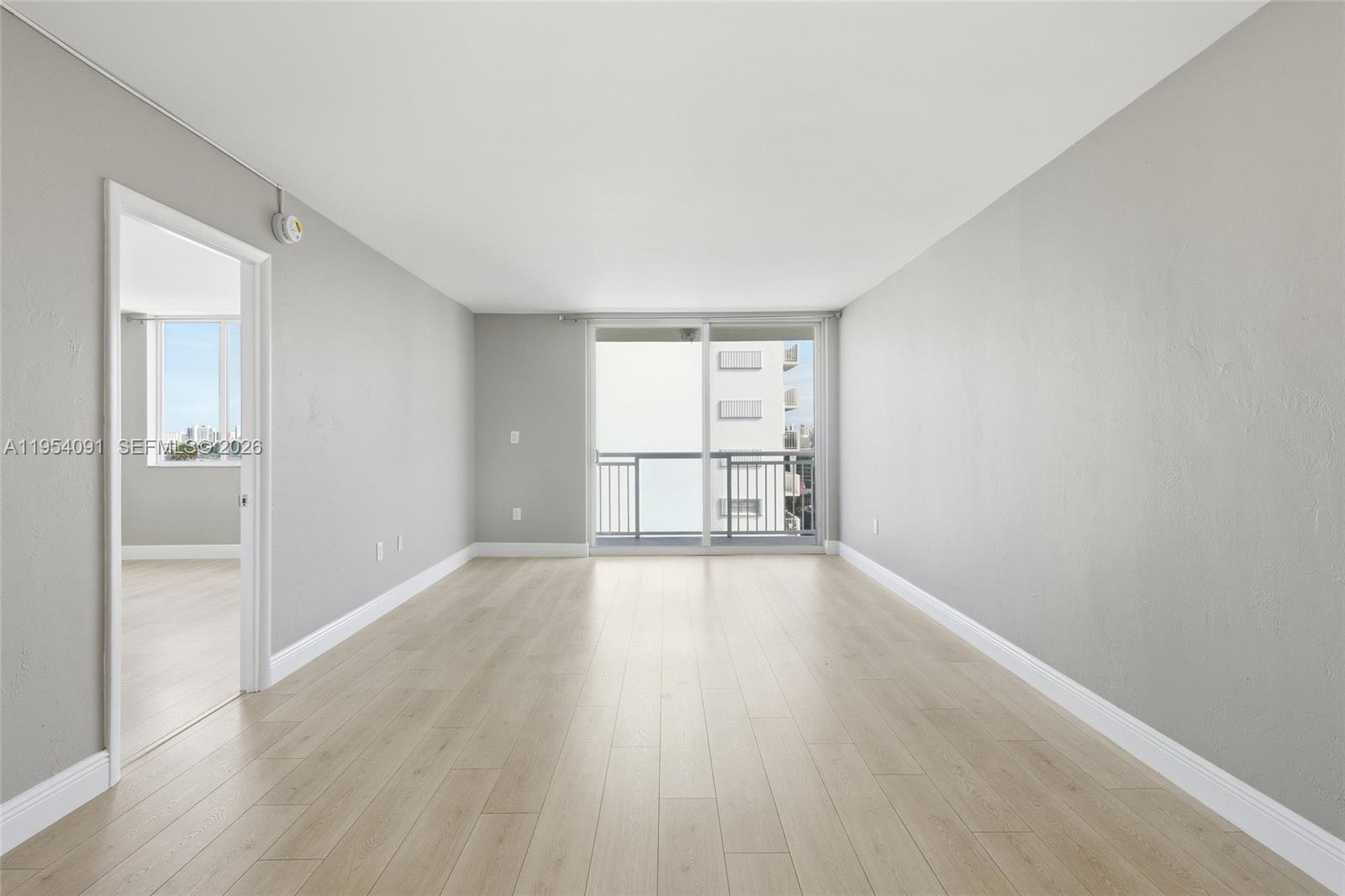 1345 Lincoln Rd 1006