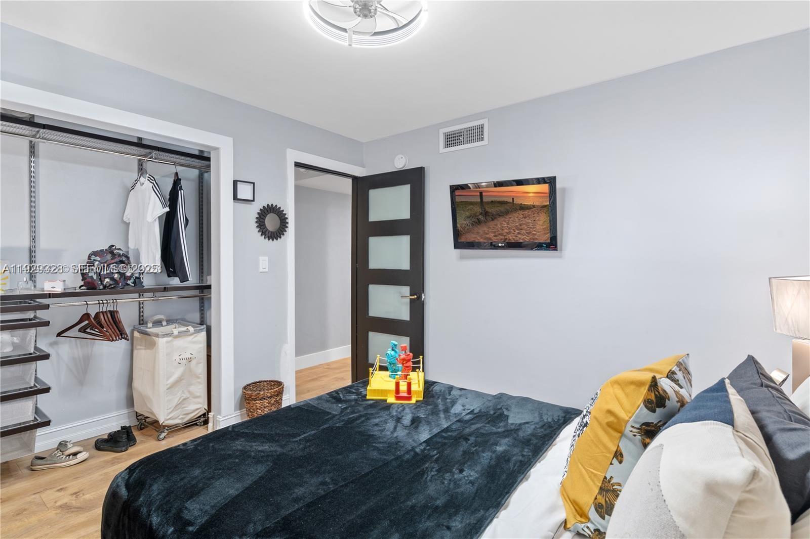 COUNTRY PINES CONDO - Residential