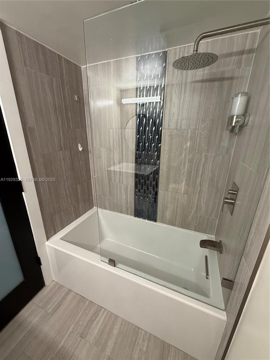 COUNTRY PINES CONDO - Residential