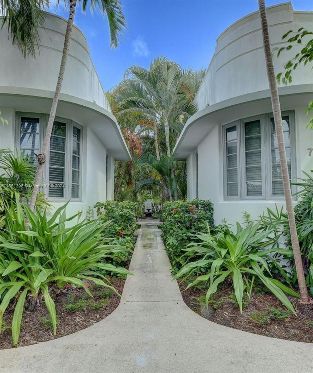 Rental Property at 727 Jefferson Ave 5, Miami Beach, Miami-Dade County, Florida - Bedrooms: 1 
Bathrooms: 1  - $2,300 MO.