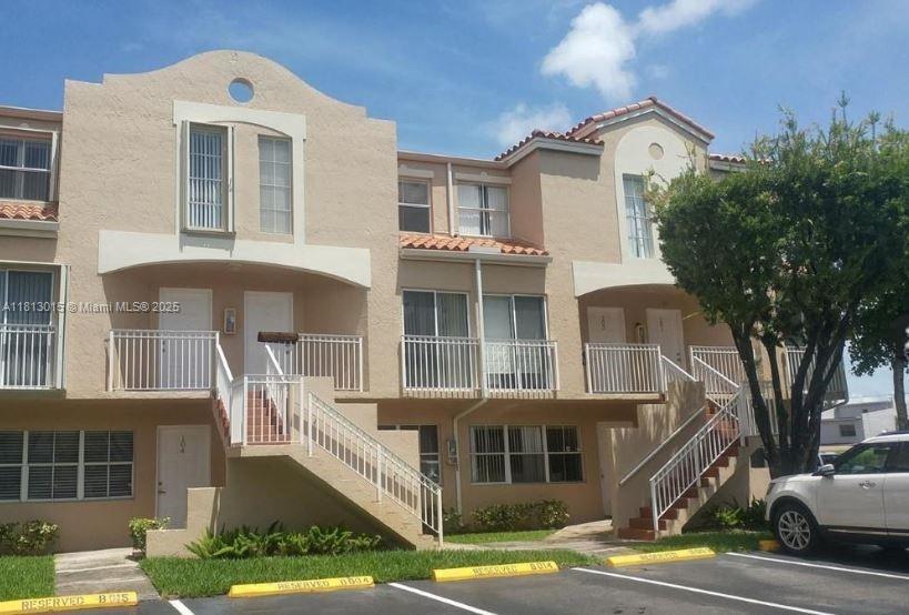 8695 Nw 6th Ln 2-201, Miami, Broward County, Florida - 2 Bedrooms  
2 Bathrooms - 