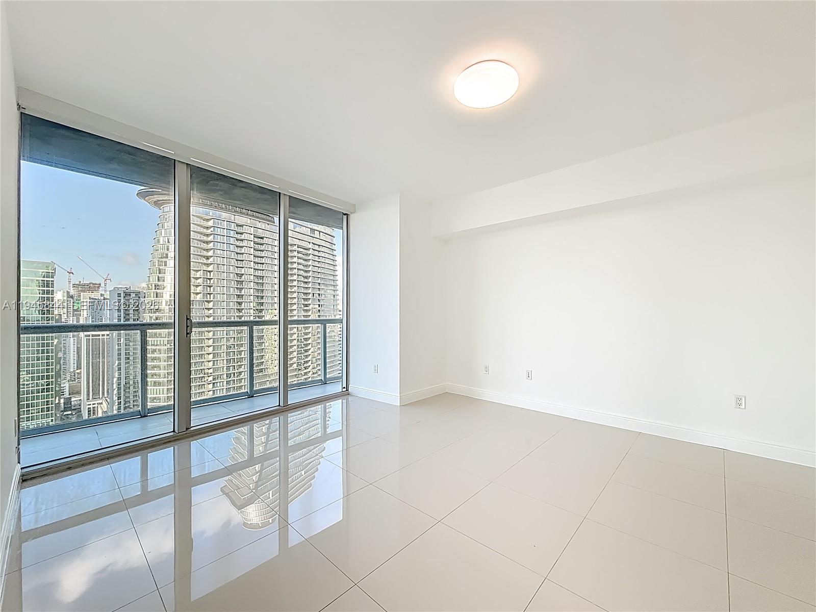 ICONBRICKELL CONDO NO 1 - Residential