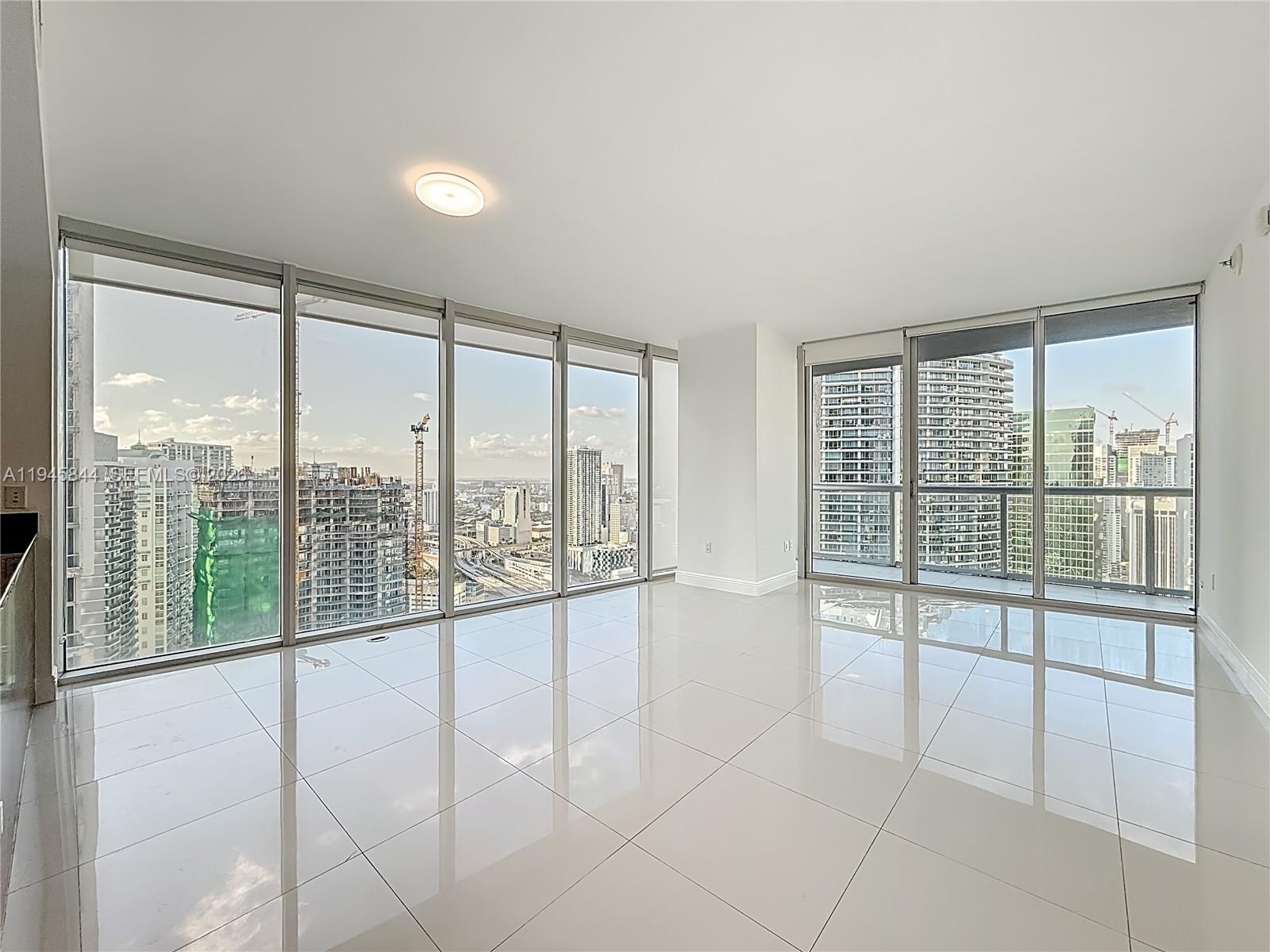 ICONBRICKELL CONDO NO 1 - Residential