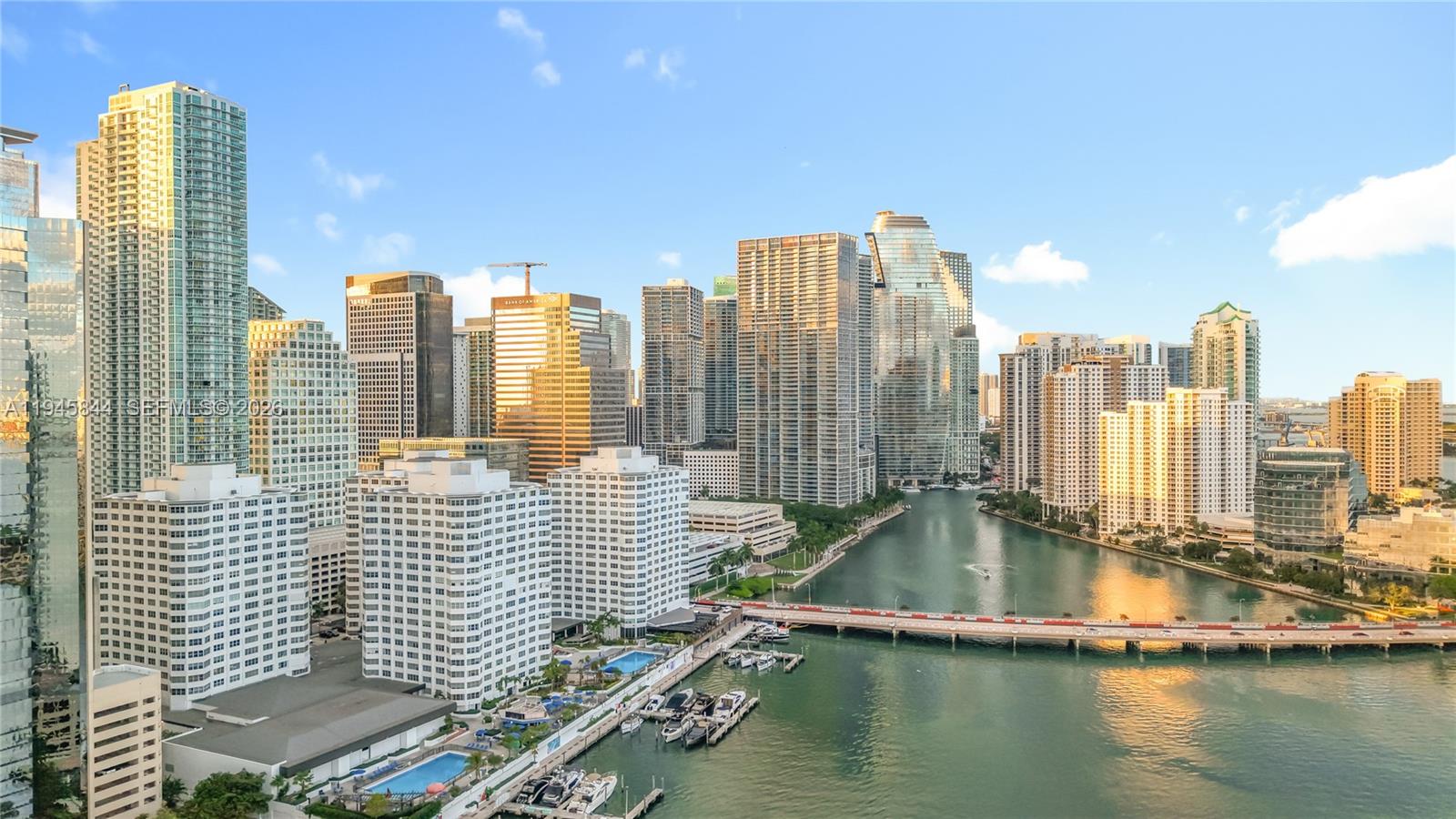 ICONBRICKELL CONDO NO 1 - Residential