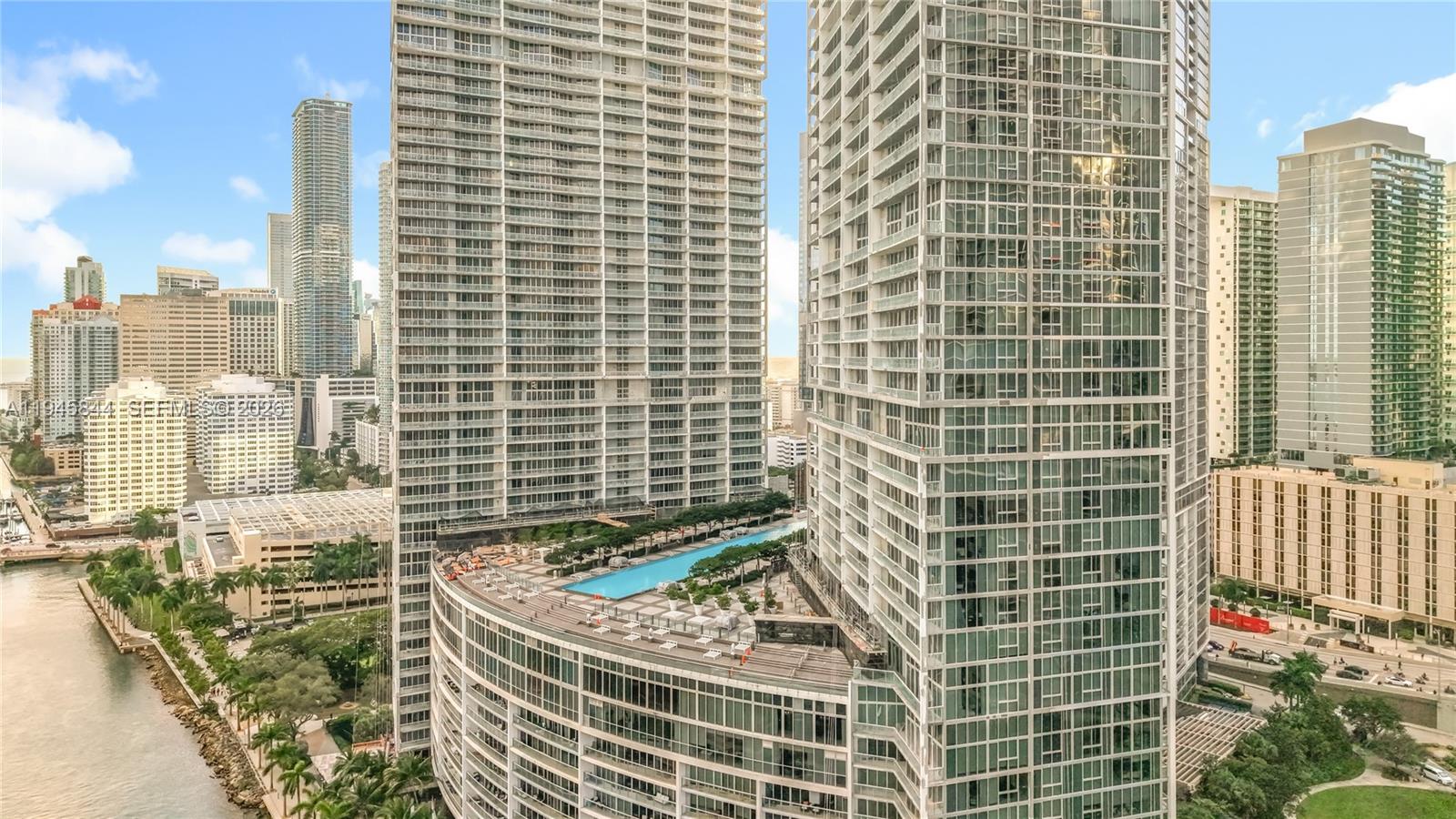 ICONBRICKELL CONDO NO 1 - Residential