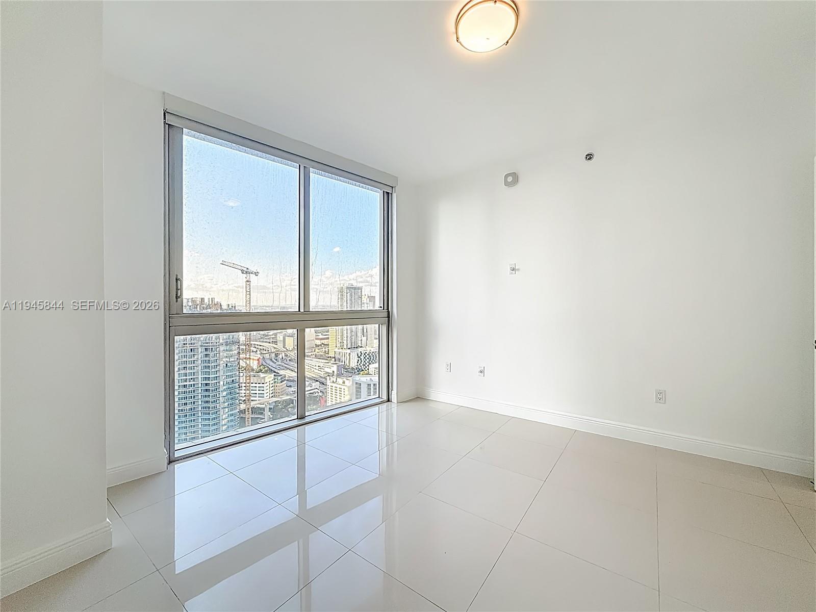 ICONBRICKELL CONDO NO 1 - Residential