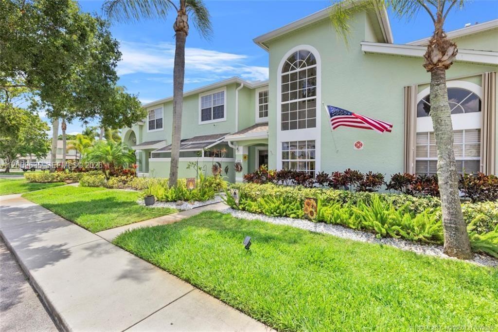 MEADOWS OF PORT ST LUCIE - Residential