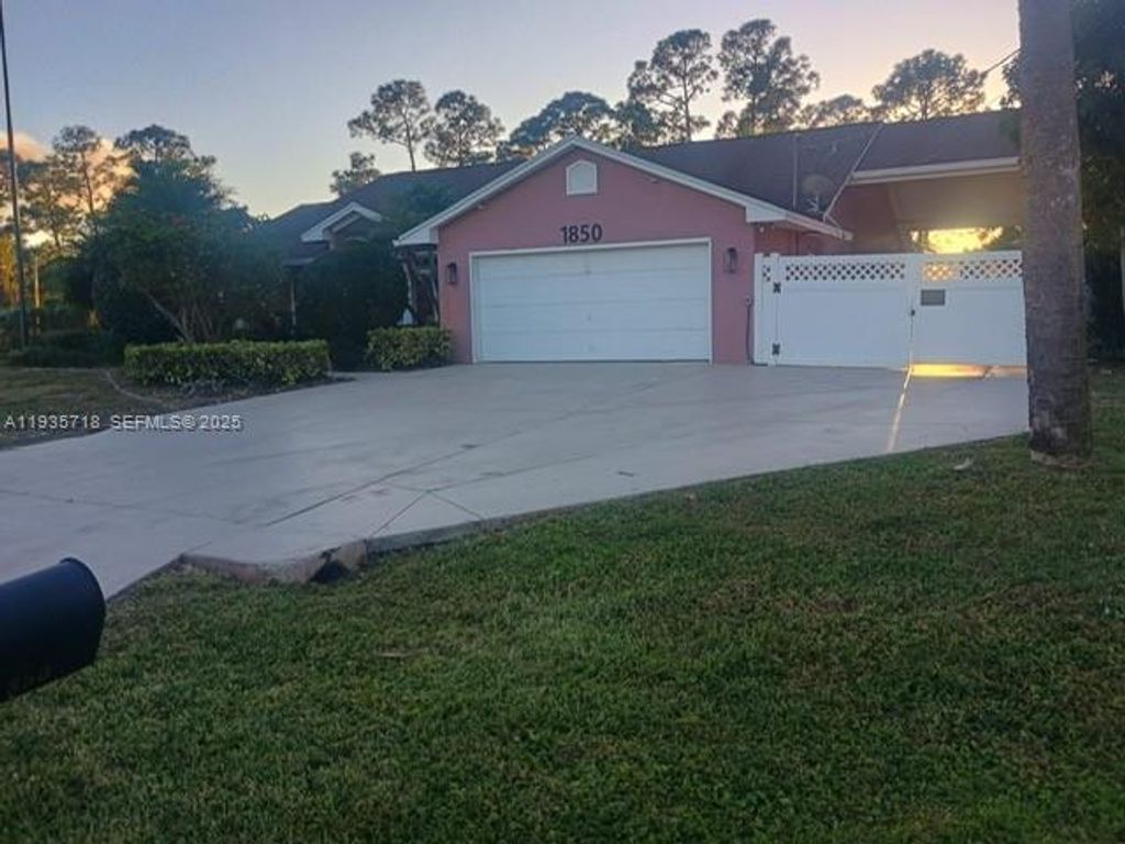Photo of 1850 SW Success St, Port St Lucie, FL 34953 (MLS # A11935718)