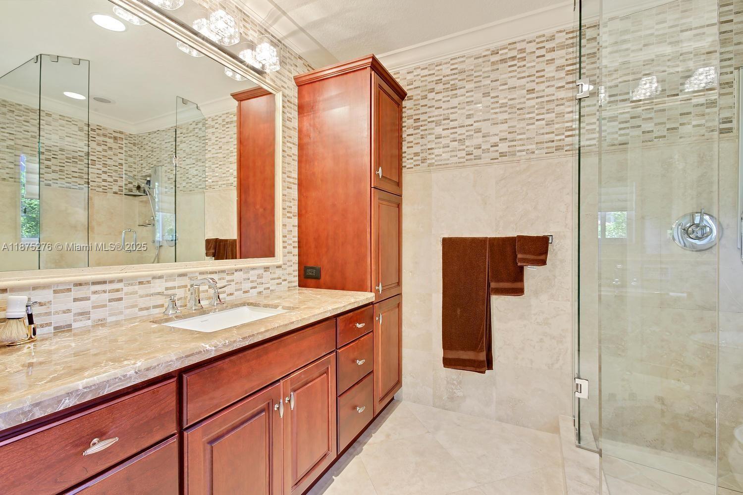 BOCA HARBOUR - Residential