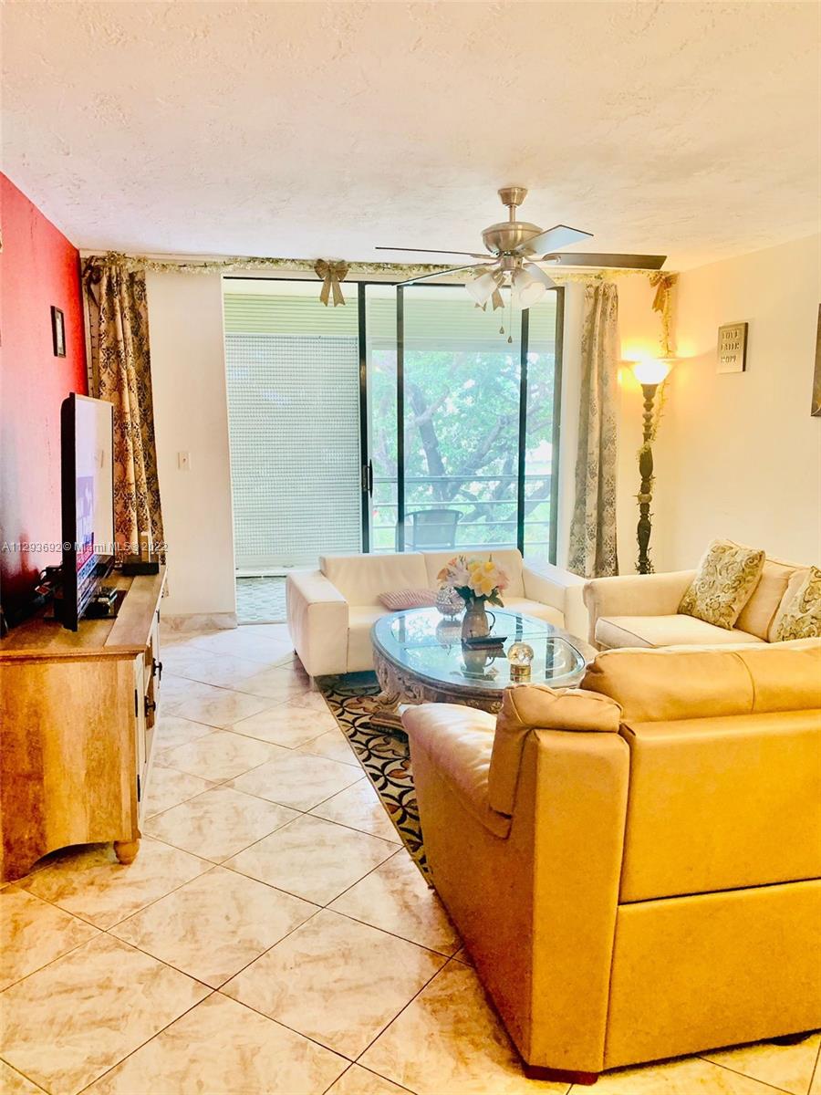 SOMERSET 5 CONDO - Residential Lease