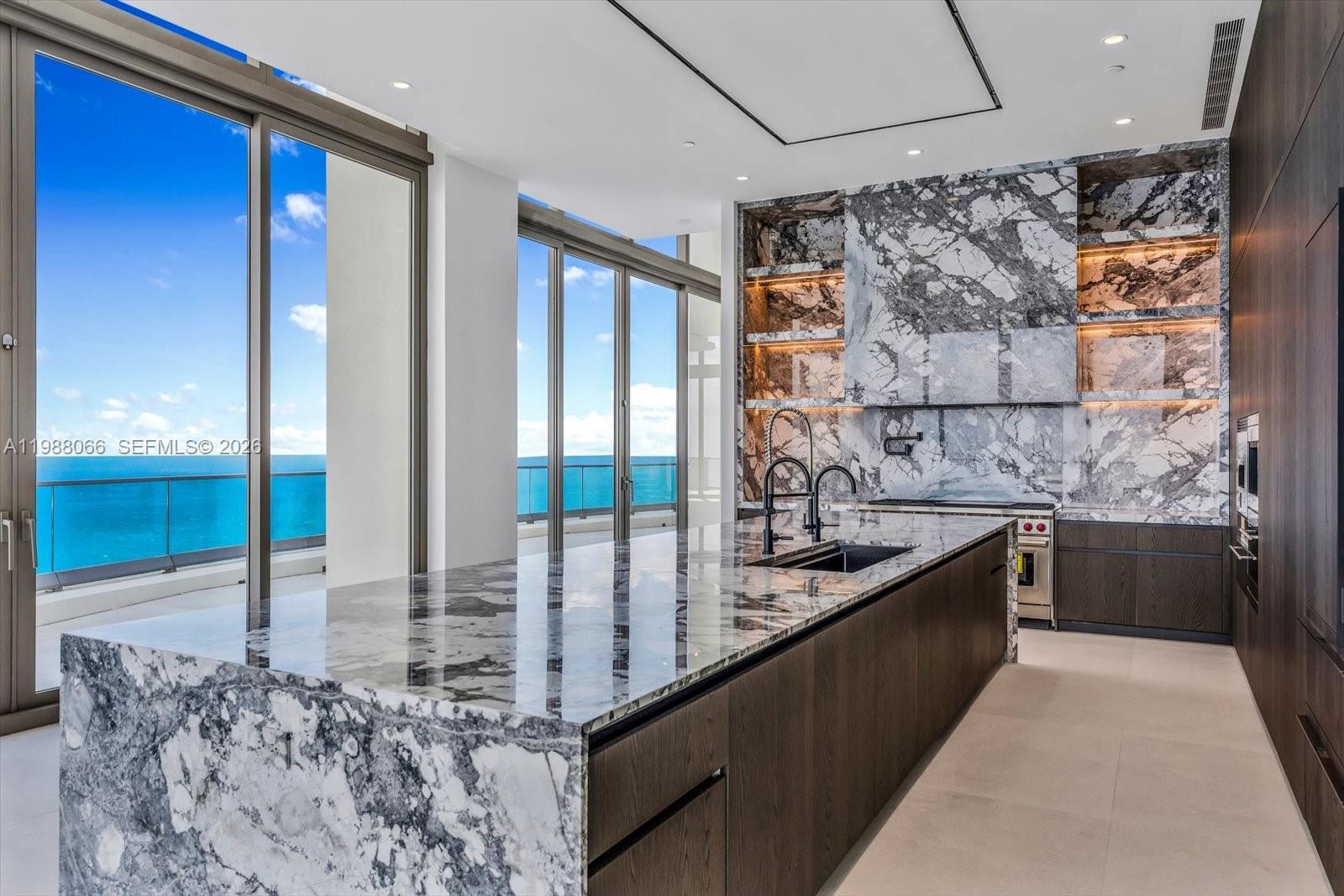 NORTH BISCAYNE BEACH AMEN - Residential