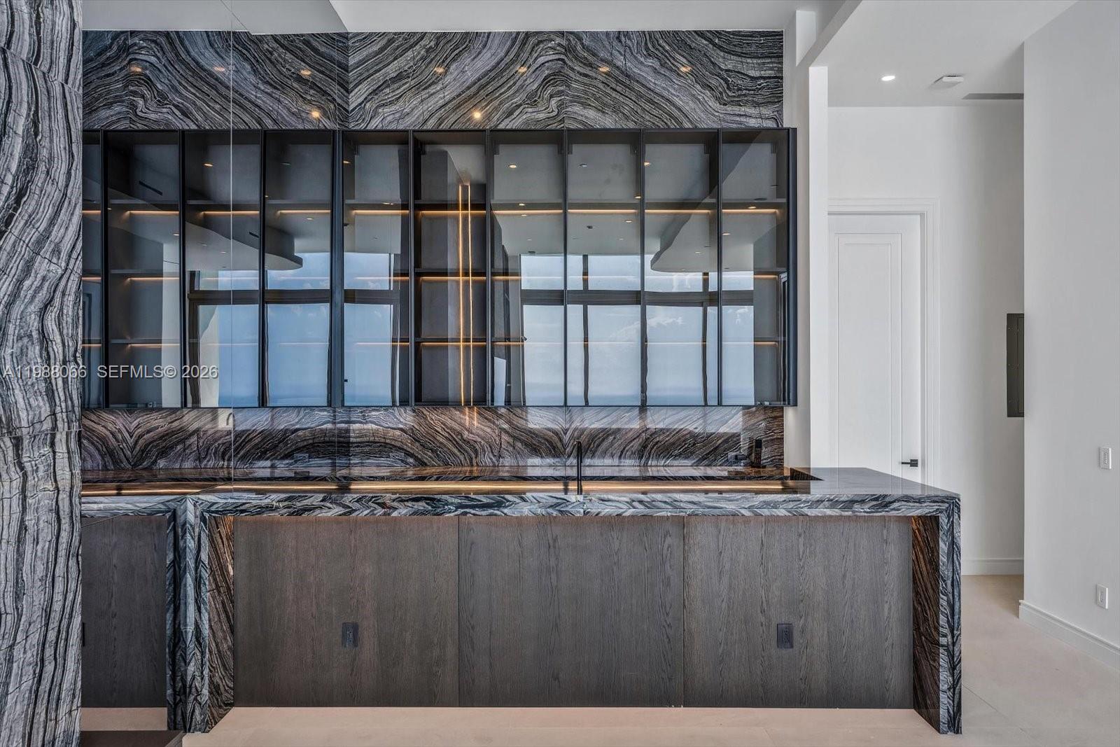 NORTH BISCAYNE BEACH AMEN - Residential