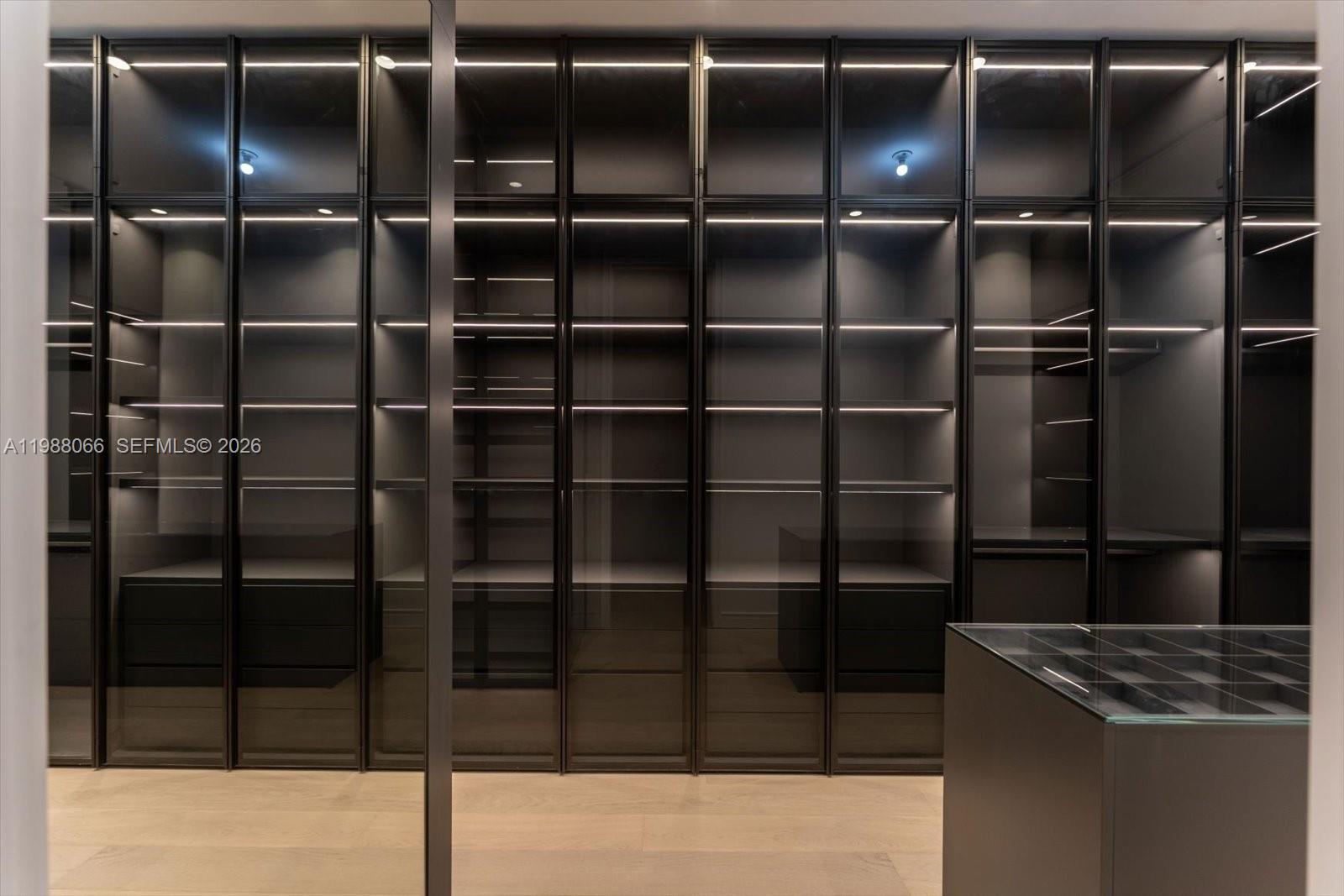 NORTH BISCAYNE BEACH AMEN - Residential