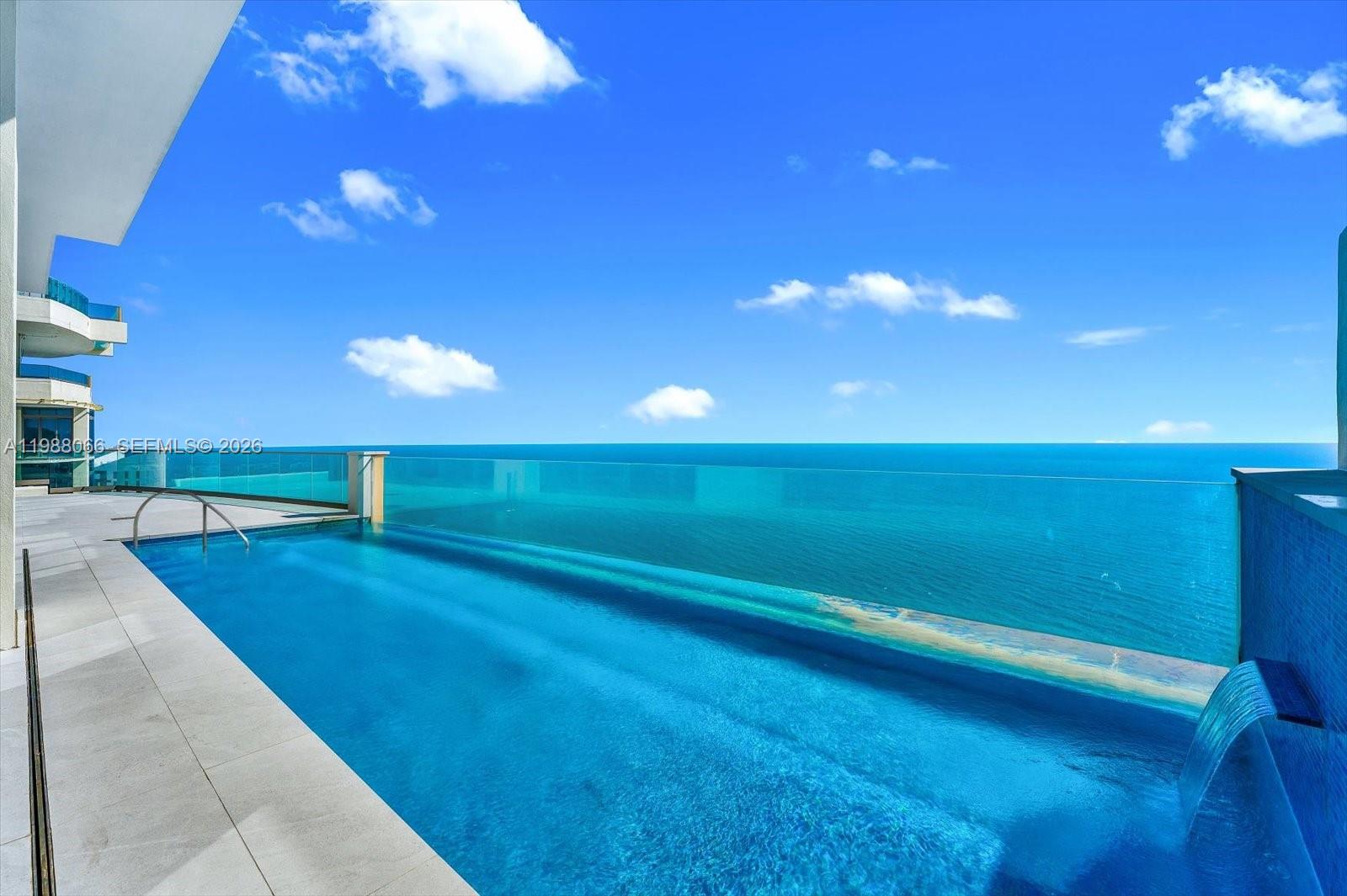 NORTH BISCAYNE BEACH AMEN - Residential