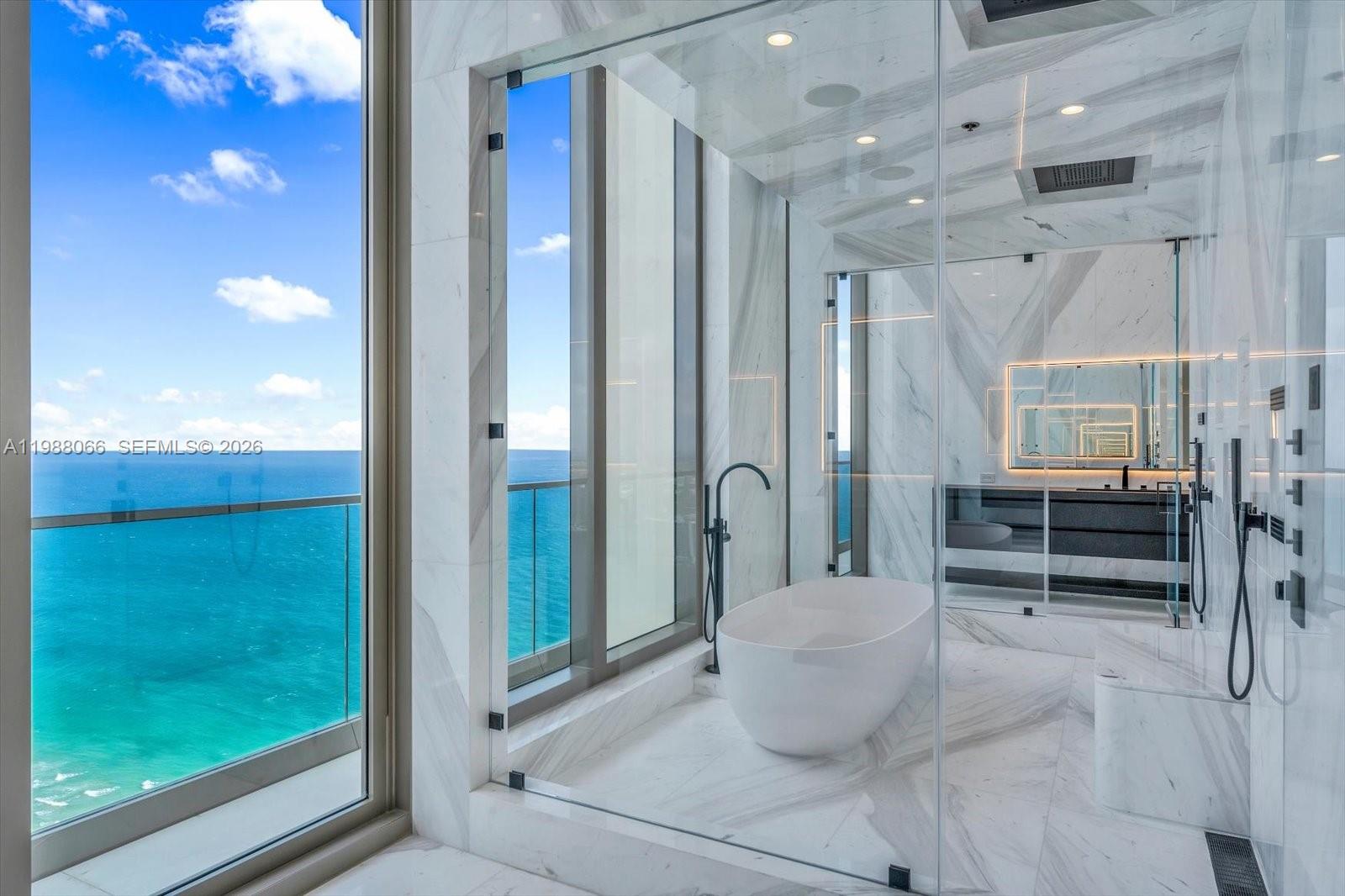 NORTH BISCAYNE BEACH AMEN - Residential