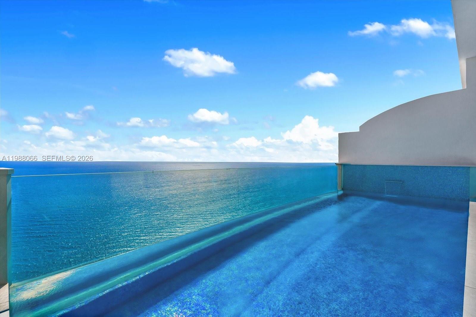 NORTH BISCAYNE BEACH AMEN - Residential