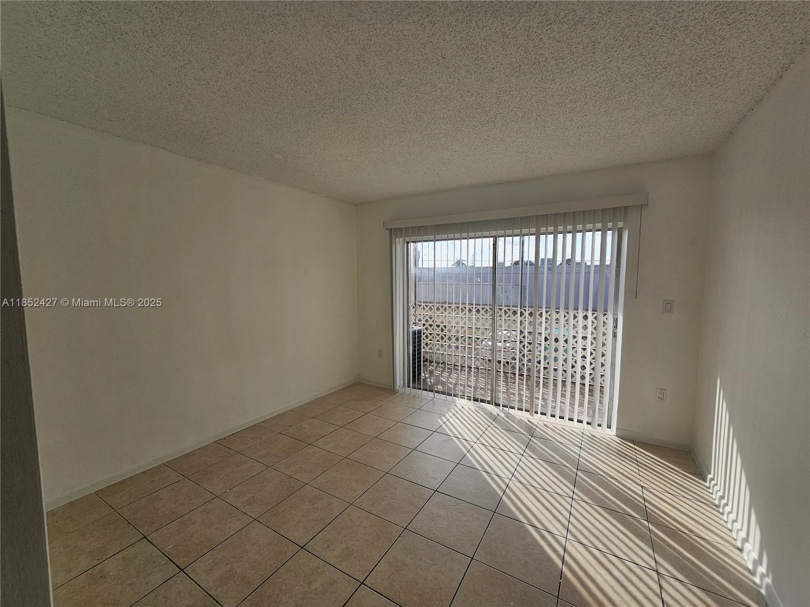 3610 NW 21st St 206