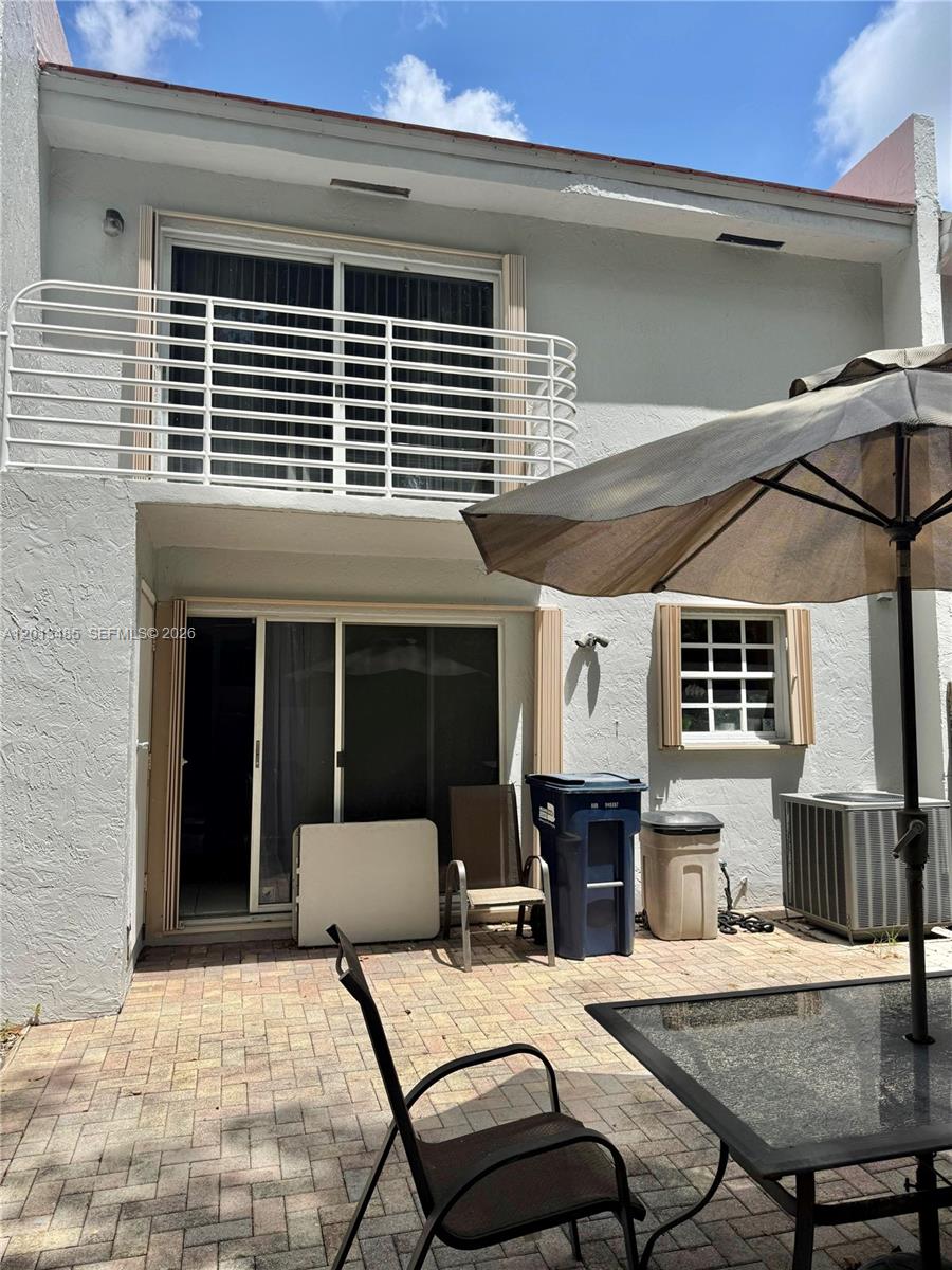 CHATEAUBLEAU AT HAMMOCKS - Residential