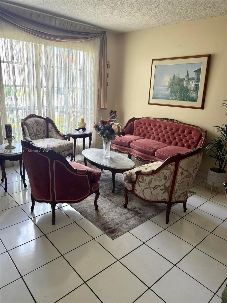 CHATEAUBLEAU AT HAMMOCKS - Residential