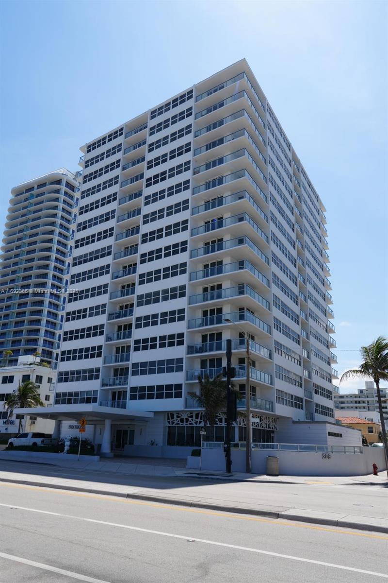 209 N Fort Lauderdale Beach Blvd 7D