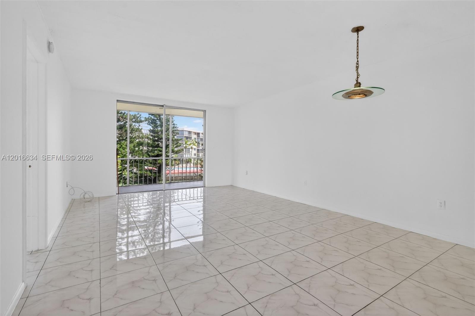 POINT EAST SEC III CONDO - Residential