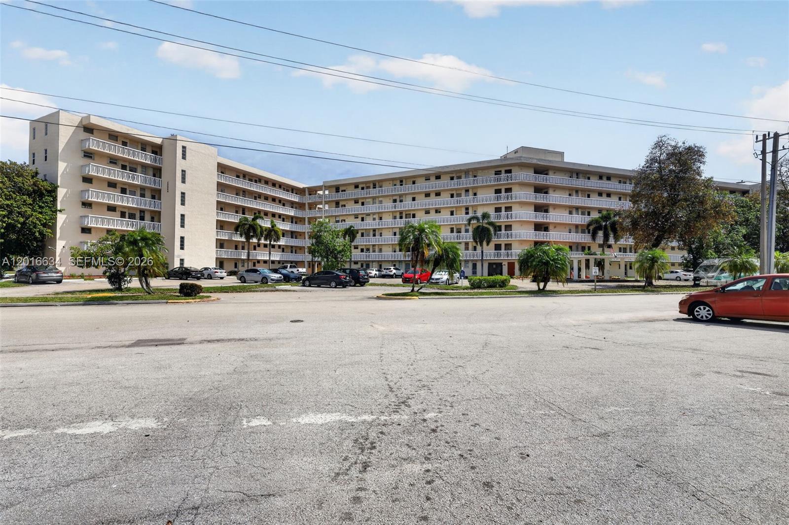 POINT EAST SEC III CONDO - Residential