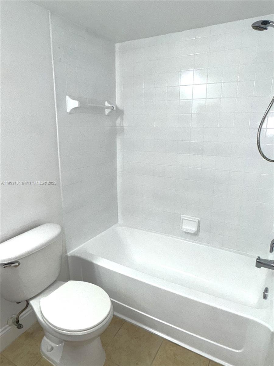 SOUTH PALM PLACE CONDO - Residential