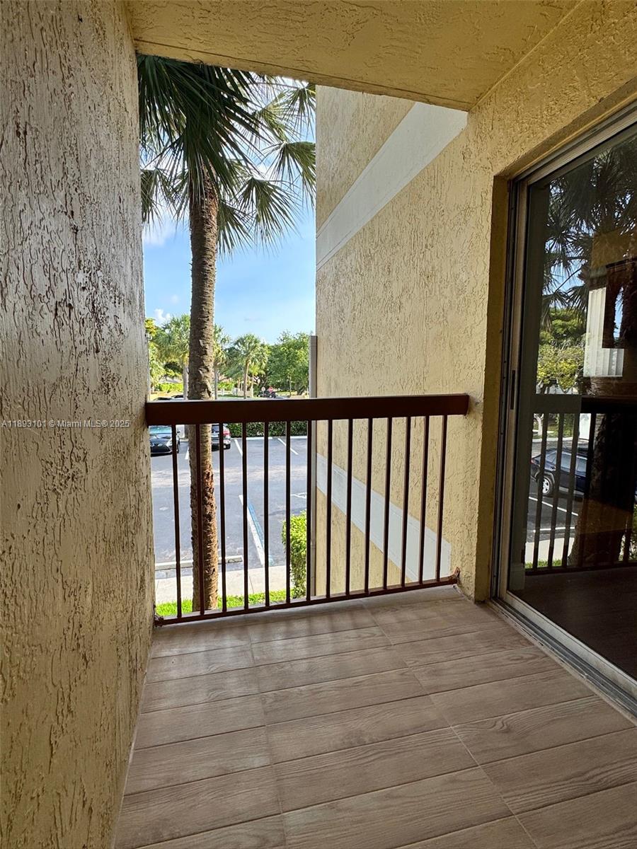 SOUTH PALM PLACE CONDO - Residential