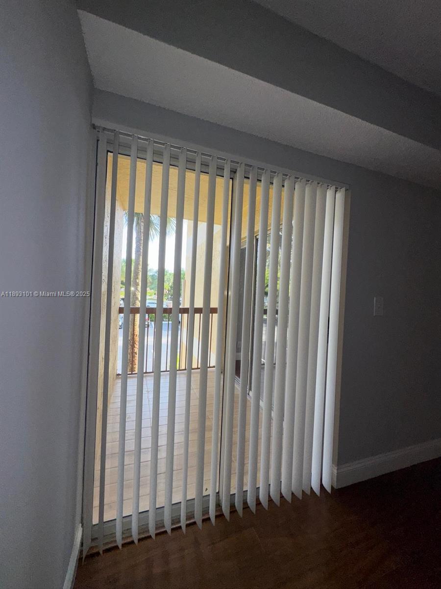 SOUTH PALM PLACE CONDO - Residential