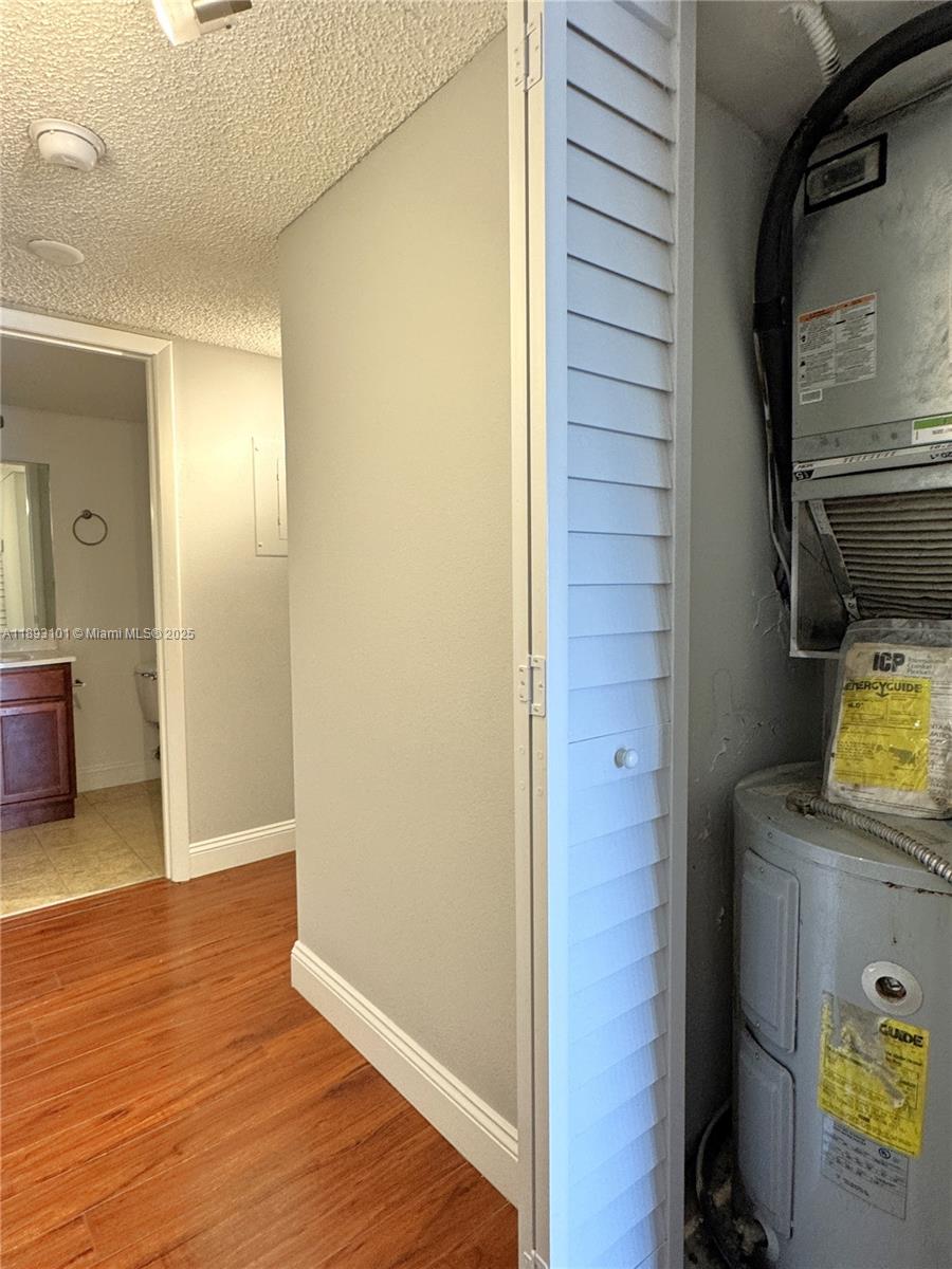 SOUTH PALM PLACE CONDO - Residential