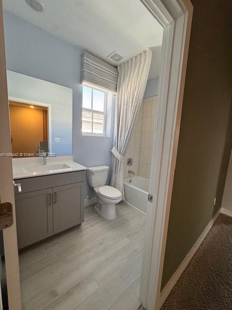 MERRICK SQUARE - Residential Lease