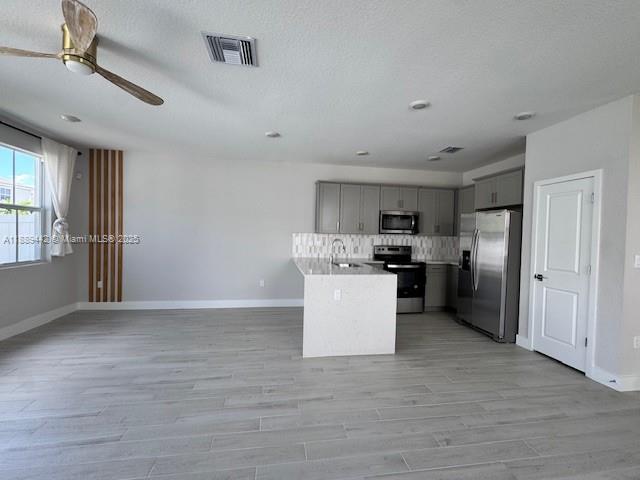 MERRICK SQUARE - Residential Lease