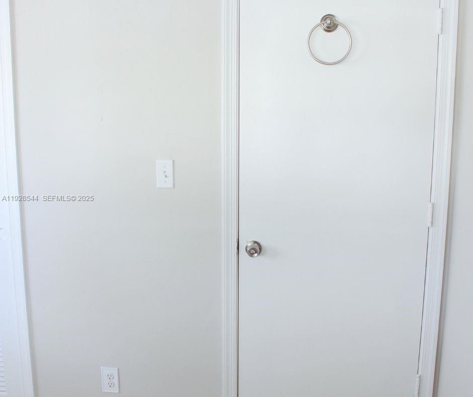 MAINLANDS OF TAMARAC LAKE - Residential