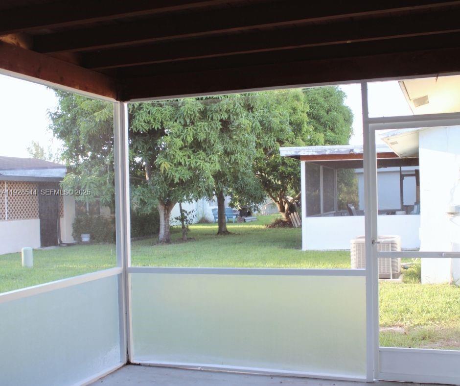 MAINLANDS OF TAMARAC LAKE - Residential