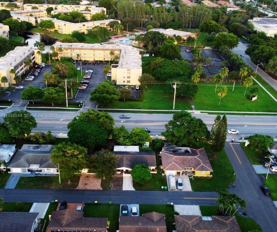 MAINLANDS OF TAMARAC LAKE - Residential
