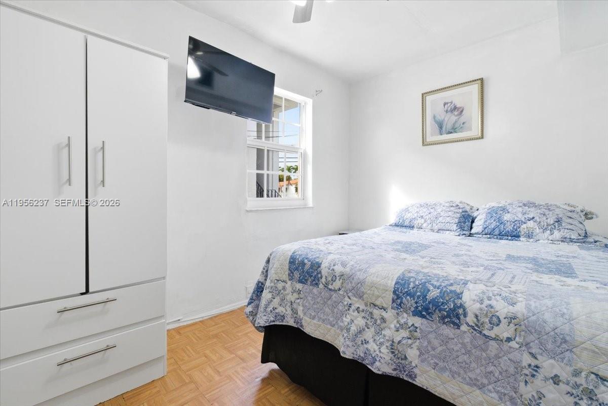 SILVER BLUFF HMSTS - Residential