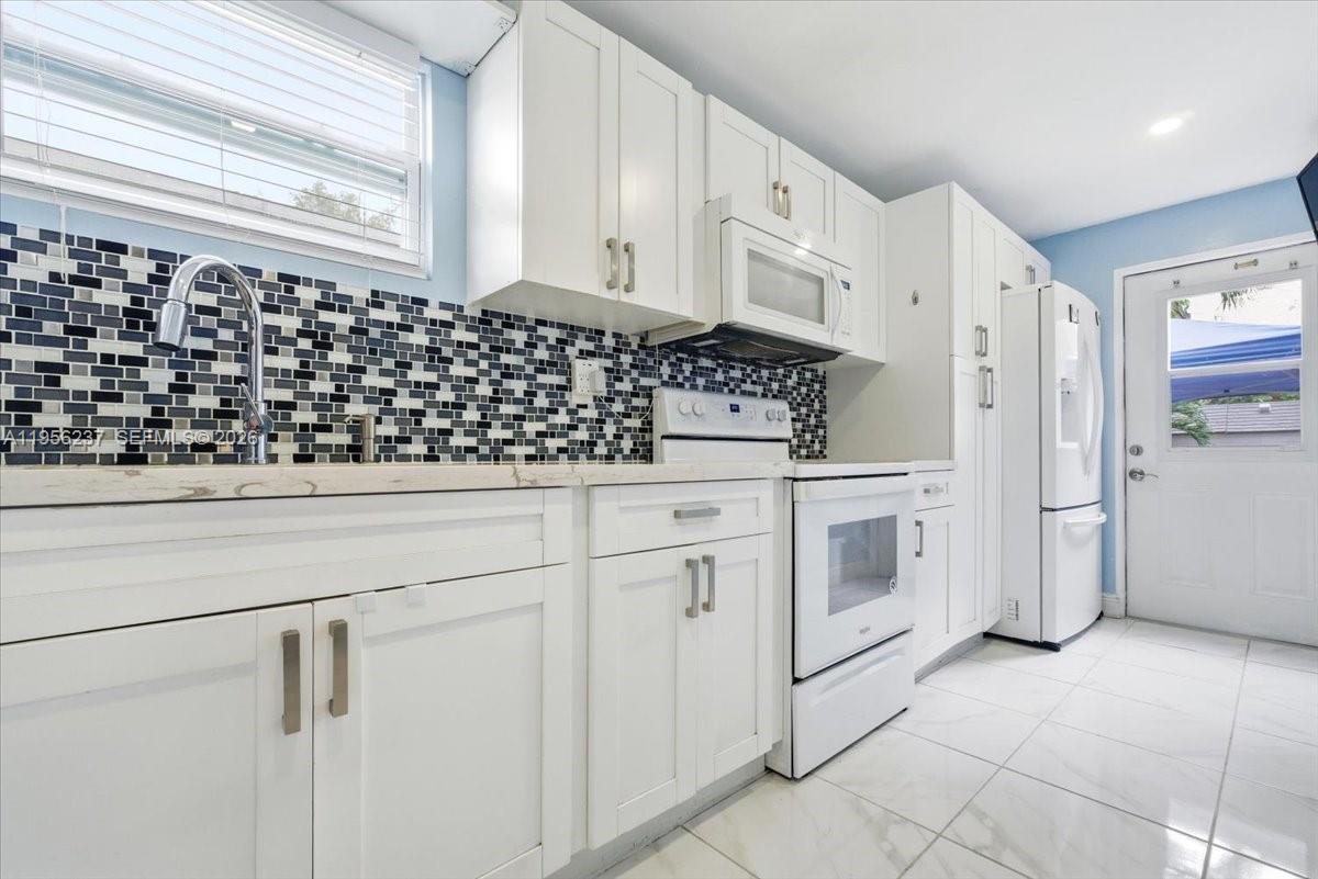 SILVER BLUFF HMSTS - Residential