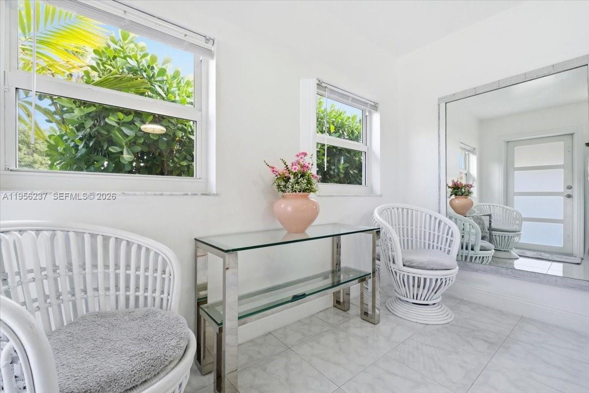 SILVER BLUFF HMSTS - Residential