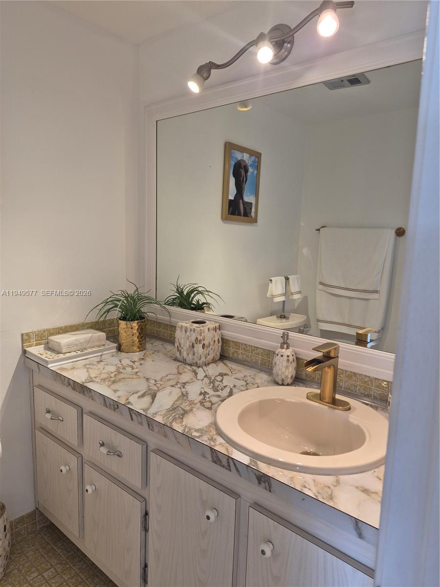 CASTLE APARTMENTS 12 COND - Residential