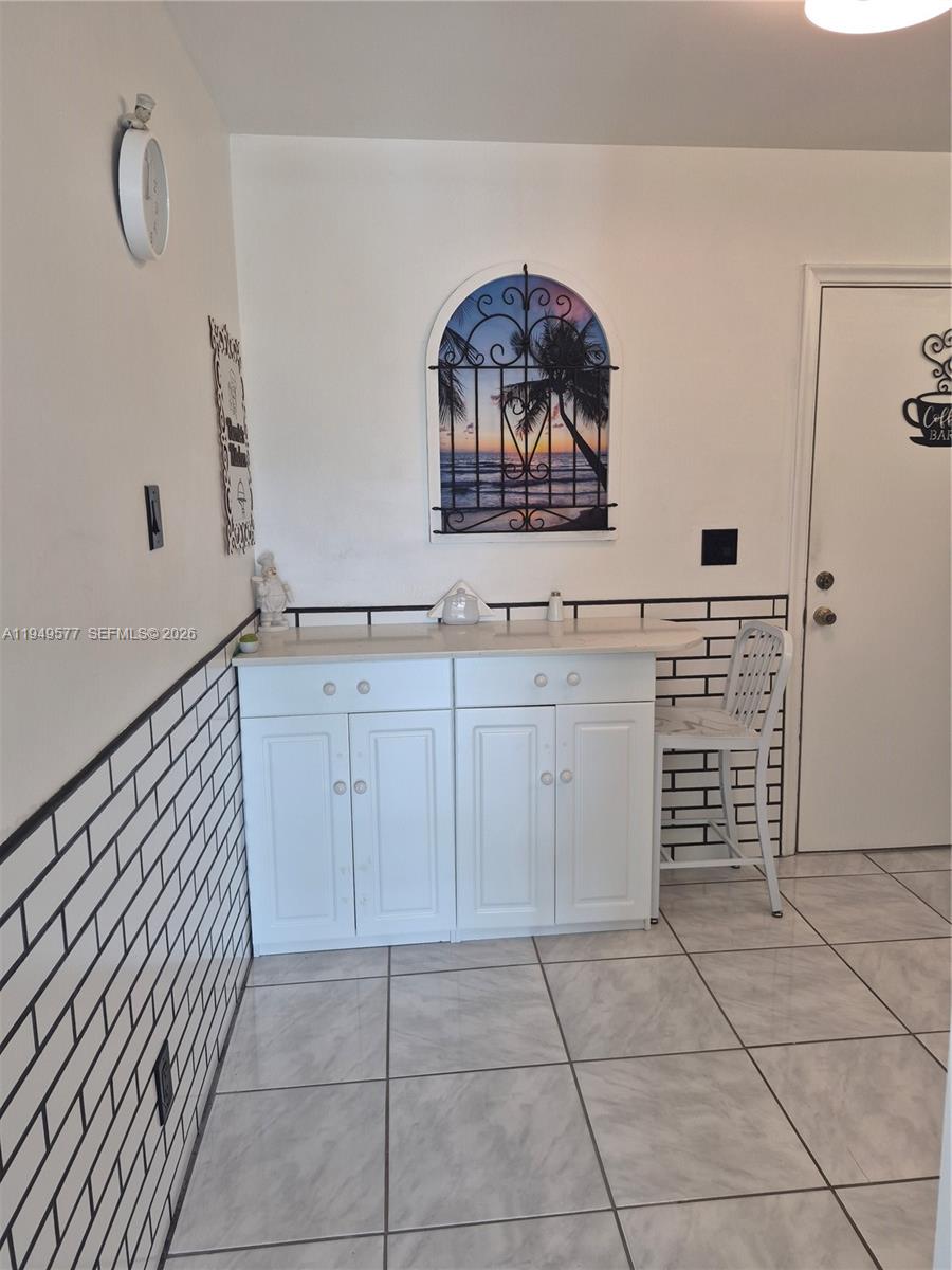 CASTLE APARTMENTS 12 COND - Residential