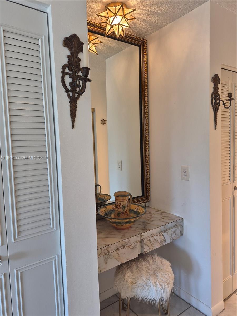 CASTLE APARTMENTS 12 COND - Residential