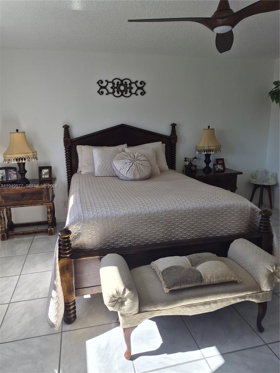 CASTLE APARTMENTS 12 COND - Residential