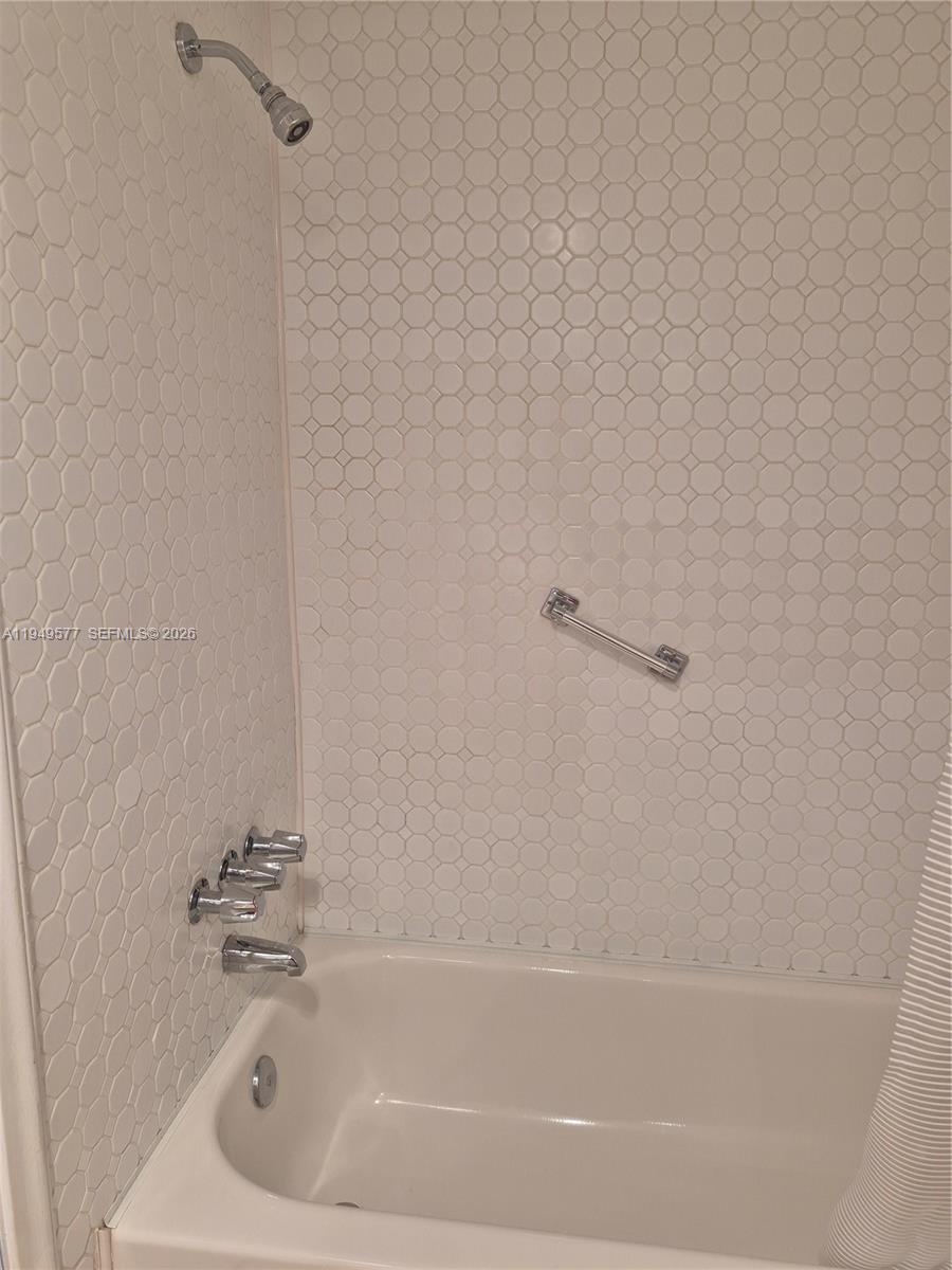 CASTLE APARTMENTS 12 COND - Residential