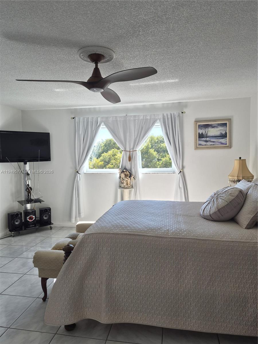 CASTLE APARTMENTS 12 COND - Residential