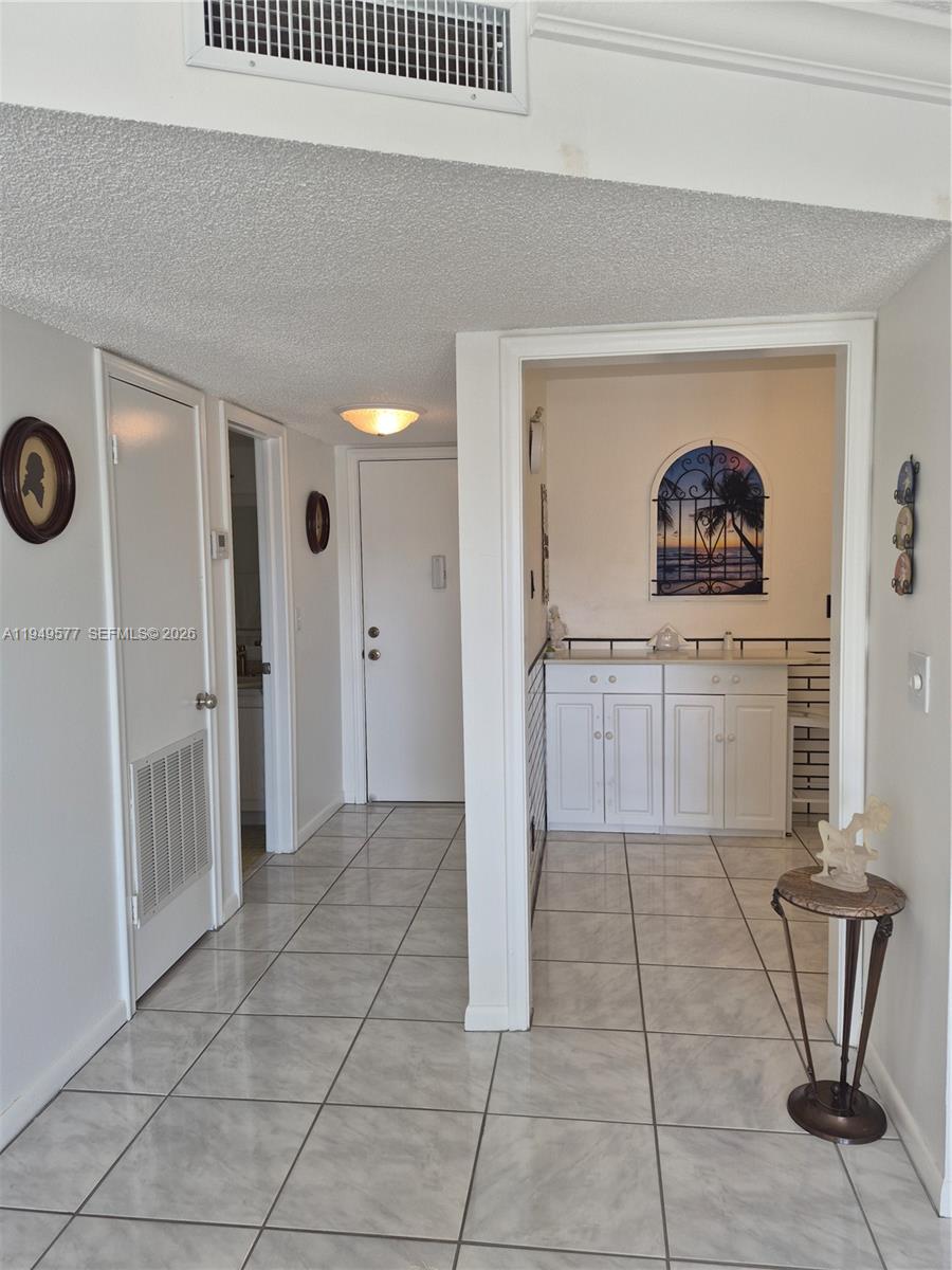 CASTLE APARTMENTS 12 COND - Residential