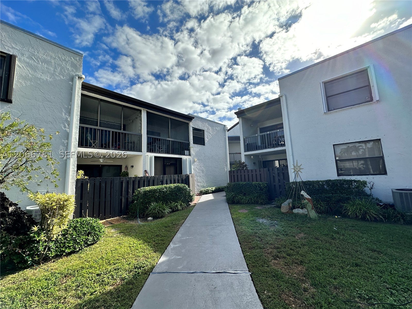 9427 Fontainebleau Blvd 102-34 - Image 1